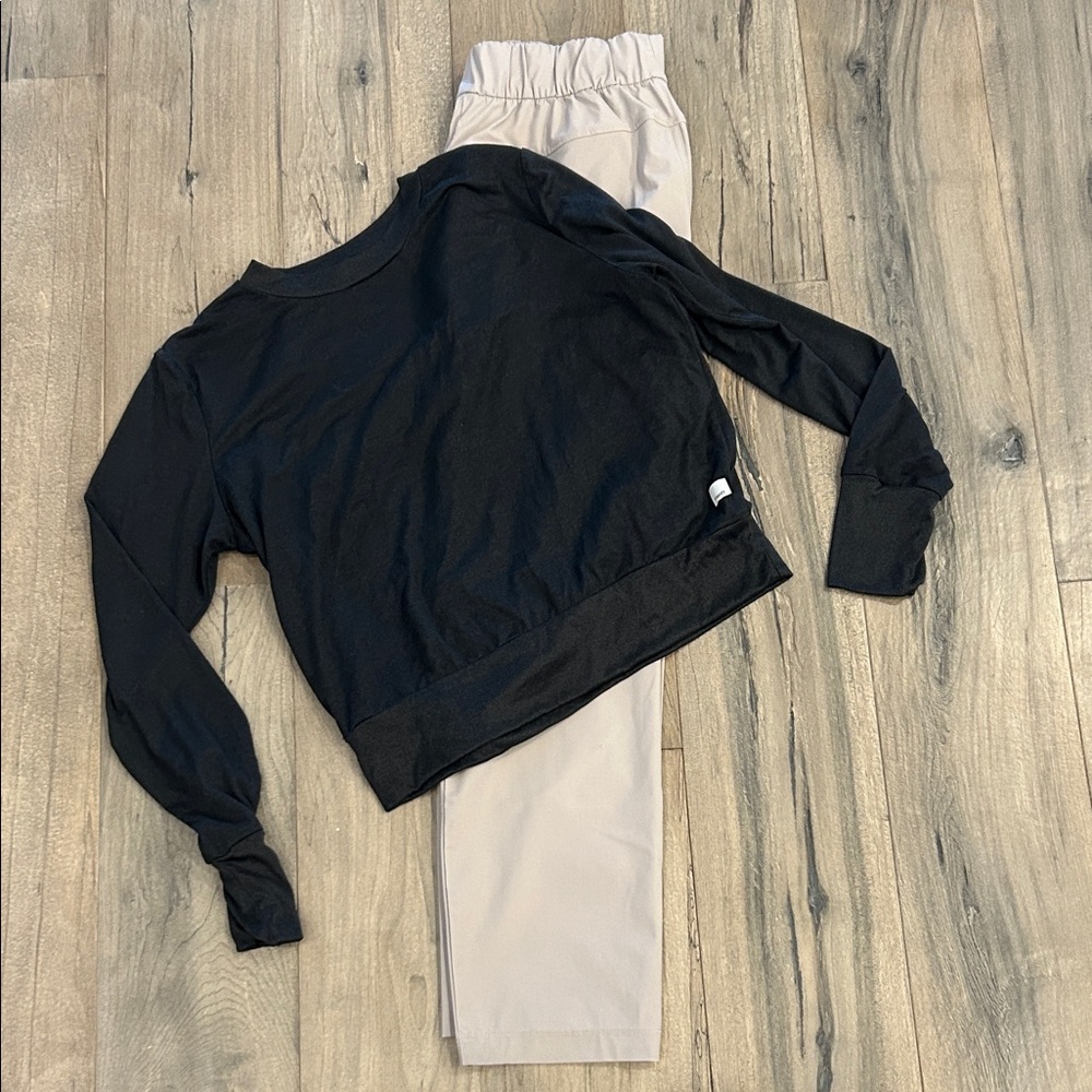 Vuori Black Long-Sleeve Top with Light Gray Track Pants